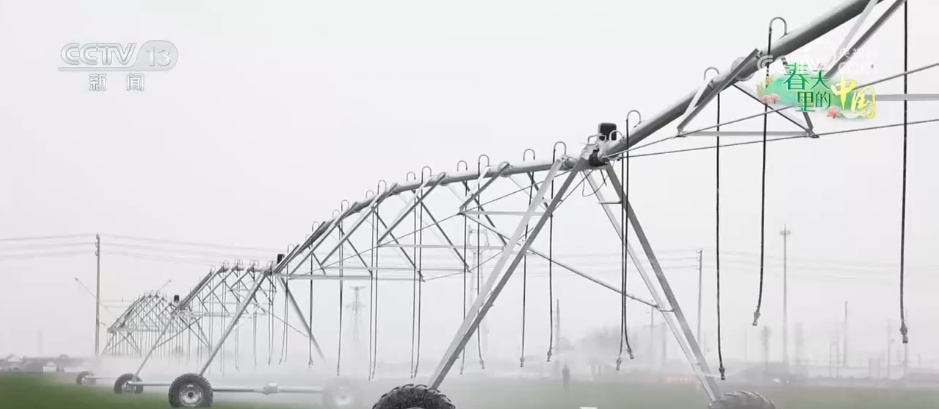 万象“耕”新绘“丰”景 各地多彩春耕画面拼就“三农”丰收盛景图