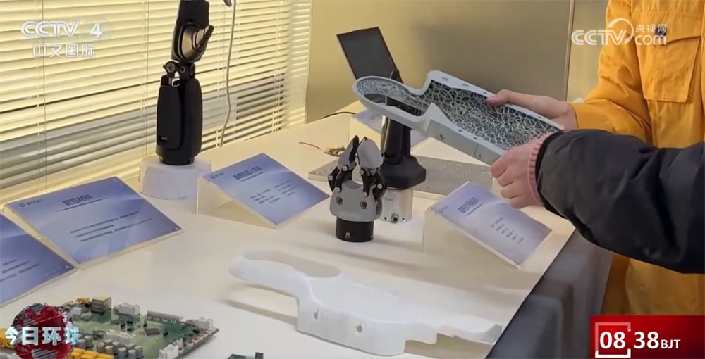 具身智能机器人何时走进“寻常百姓家”?一起到“前沿”看看最近进展↓ 具身智能机器人何时走进“寻常百姓家”?一起到“前沿”看看最近进展↓