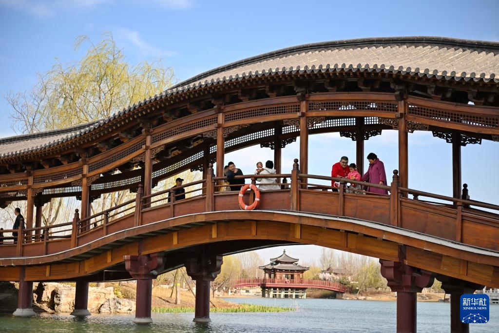 新华全媒+|雄安探新——“15分钟生活圈”为幸福加码 新华全媒+|雄安探新——“15分钟生活圈”为幸福加码