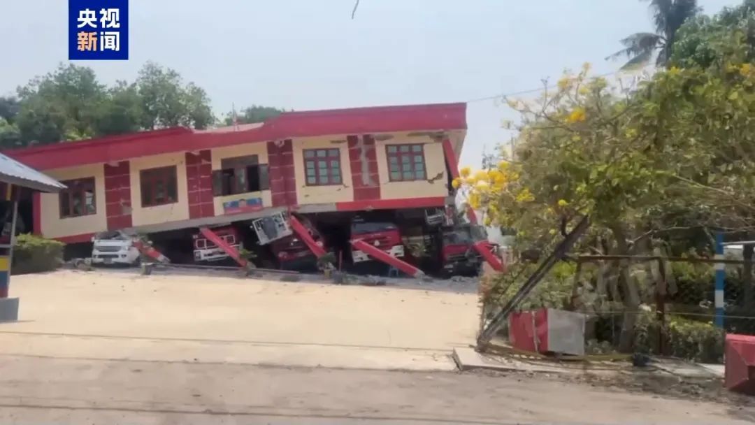 救出孕妇和被埋压超60小时的幼童,中国救援队在行动!缅甸震中核心区实探 救出孕妇和被埋压超60小时的幼童,中国救援队在行动!缅甸震中核心区实探