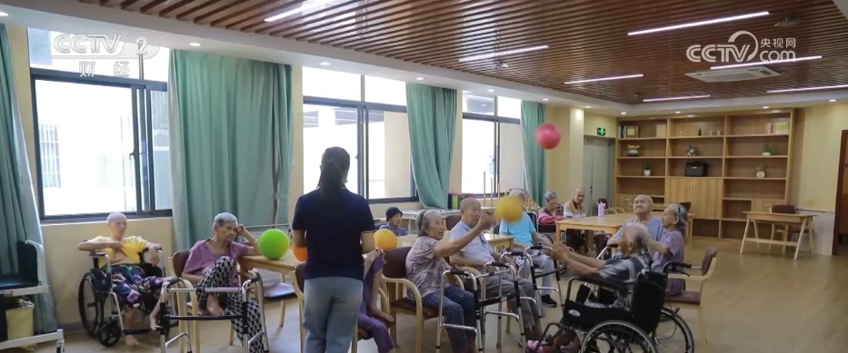 从国有大行年报看经济：“力挺”实体经济 多面发力向“新”而行