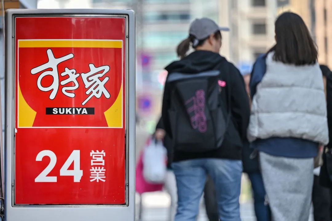 食物中惊现死老鼠蟑螂,日本2000家店关店整改 食物中惊现死老鼠蟑螂,日本2000家店关店整改