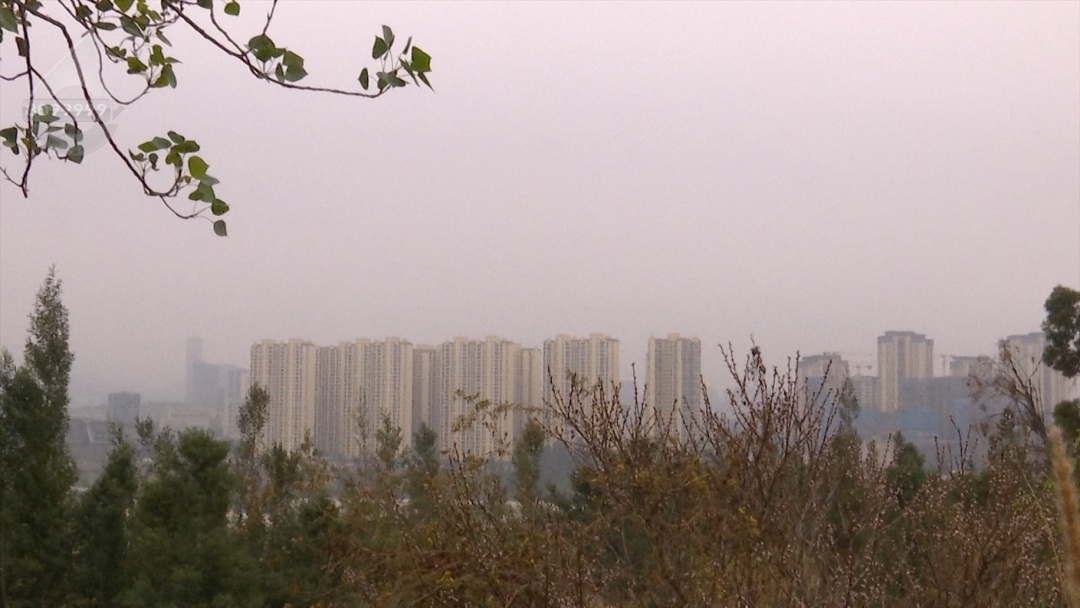 冷冷冷，春天被“撤回”了？云南这些地方持续降雨，清明节期间昆明天气……