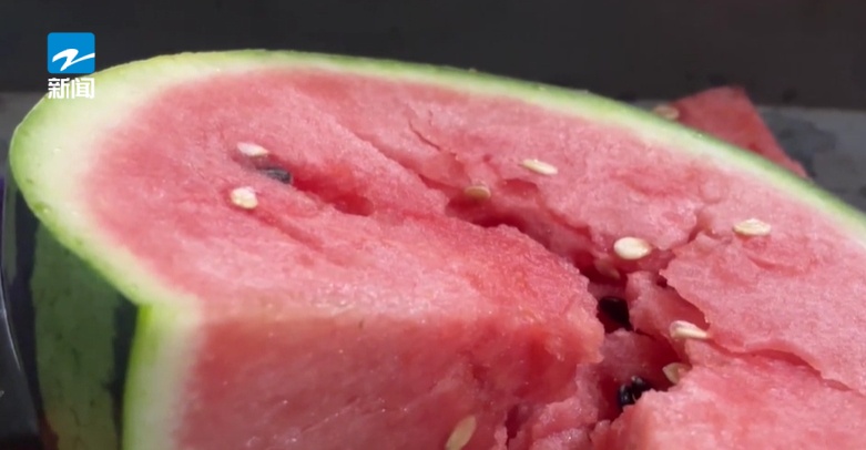 来了来了!很多杭州人盼了它一年,就等这一口! 来了来了!很多杭州人盼了它一年,就等这一口!