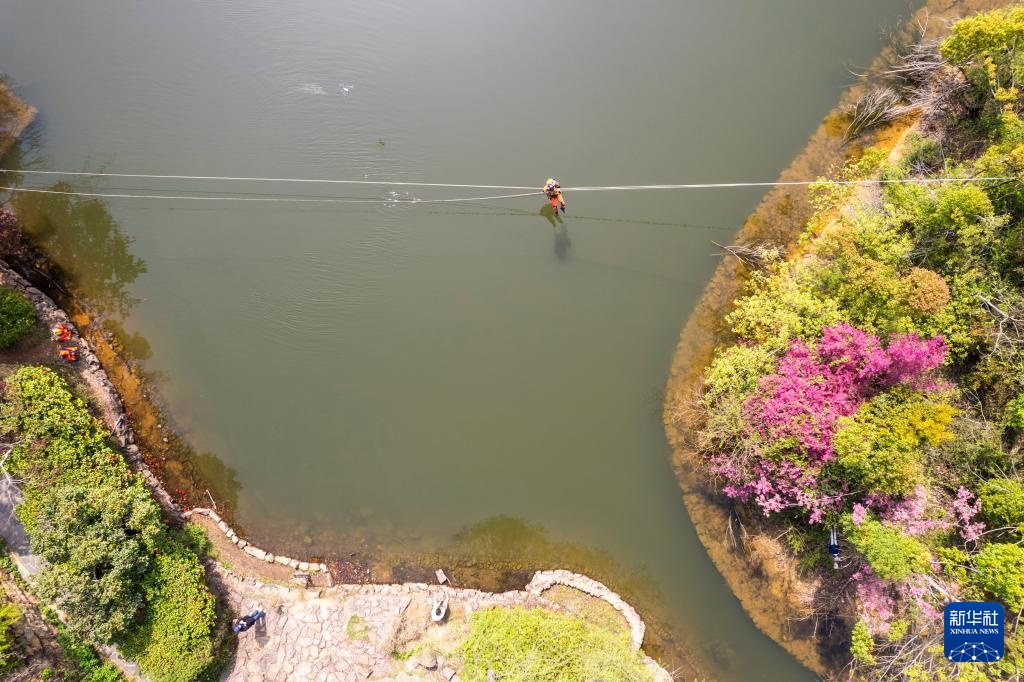 长沙消防开展地质灾害救援演练 长沙消防开展地质灾害救援演练
