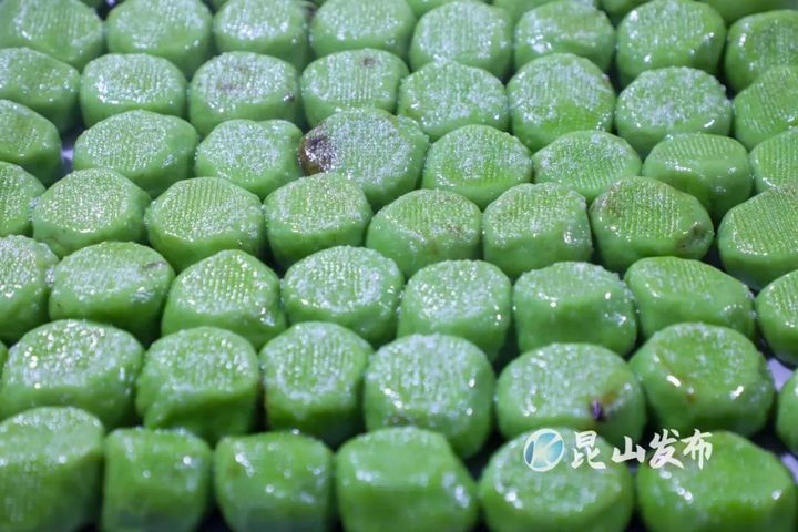 一天卖出3万只，昆山人又开始排队了……