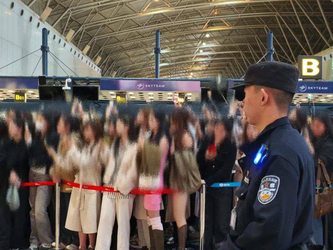 官方通报!31人因疯狂追星被罚 官方通报!31人因疯狂追星被罚