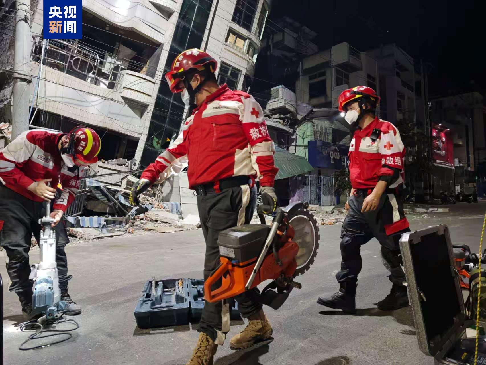 中国红十字会首批援缅物资运抵震中曼德勒