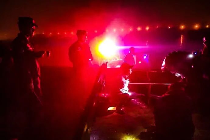 浙江温州警方破获特大走私案，15人获刑