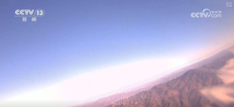 空中第一视角，绝美！跟着“摄影师”白枕鹤“蒙蒙”饱览生态之美