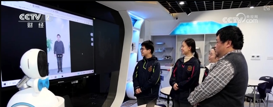 “一机难求”！“算力租赁+服务”降成本 订单呈爆发式增长