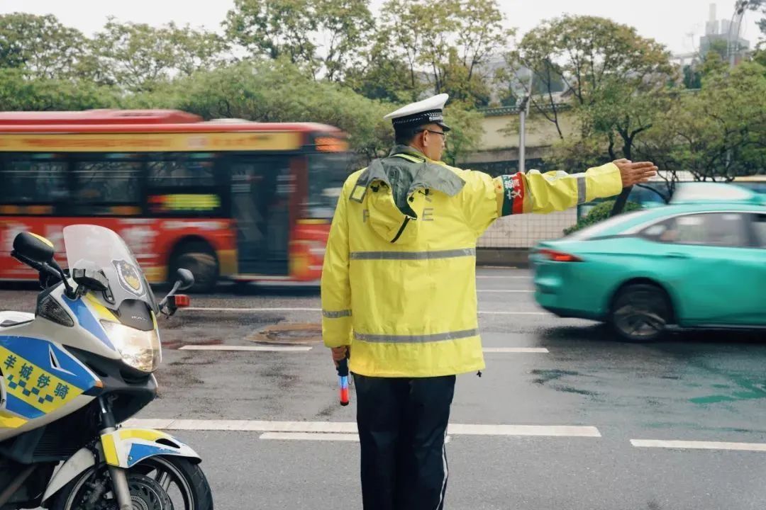清明祭扫期间(共7天),广州部分路段将实施临时交通管制 清明祭扫期间(共7天),广州部分路段将实施临时交通管制