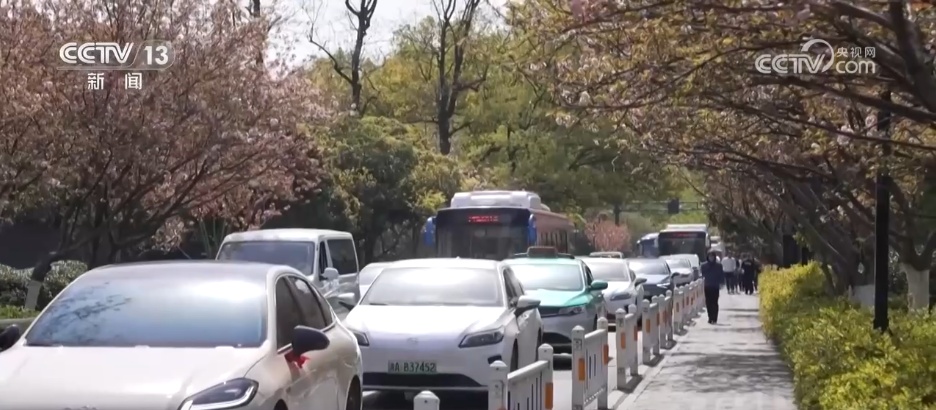 清明假日消费旺活力足 短途游、赏花+、国风潮成为热门关键词