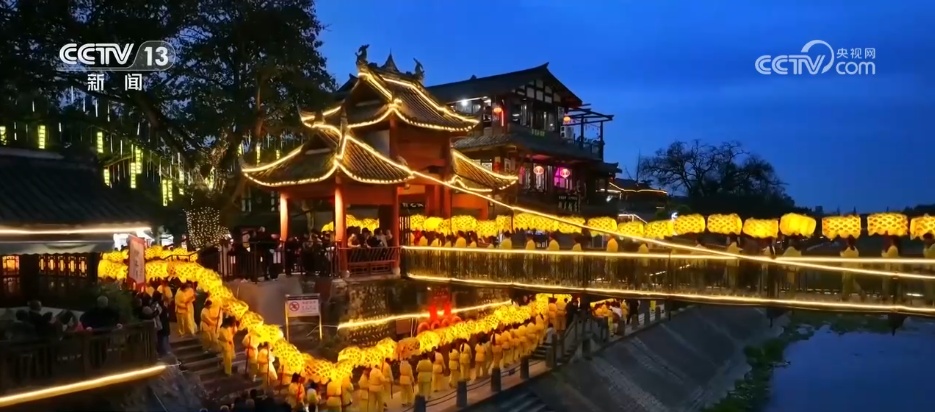 清明假日消费旺活力足 短途游、赏花+、国风潮成为热门关键词