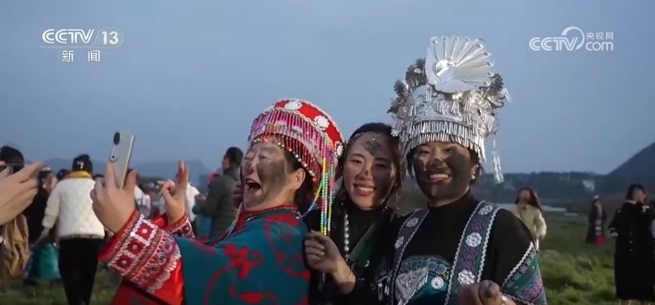 清明假日消费旺活力足 短途游、赏花+、国风潮成为热门关键词