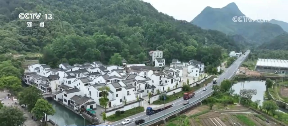 清明假日消费旺活力足 短途游、赏花+、国风潮成为热门关键词