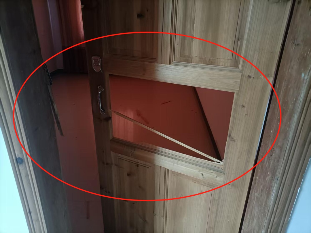 4名男子合伙盗窃1.6元,全数擒获刑拘! 4名男子合伙盗窃1.6元,全数擒获刑拘!