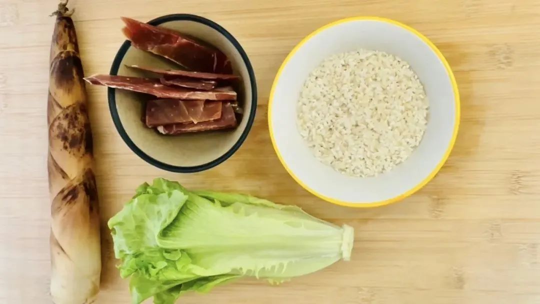 养生正当时,这款春笋火腿粥不容错过! 养生正当时,这款春笋火腿粥不容错过!