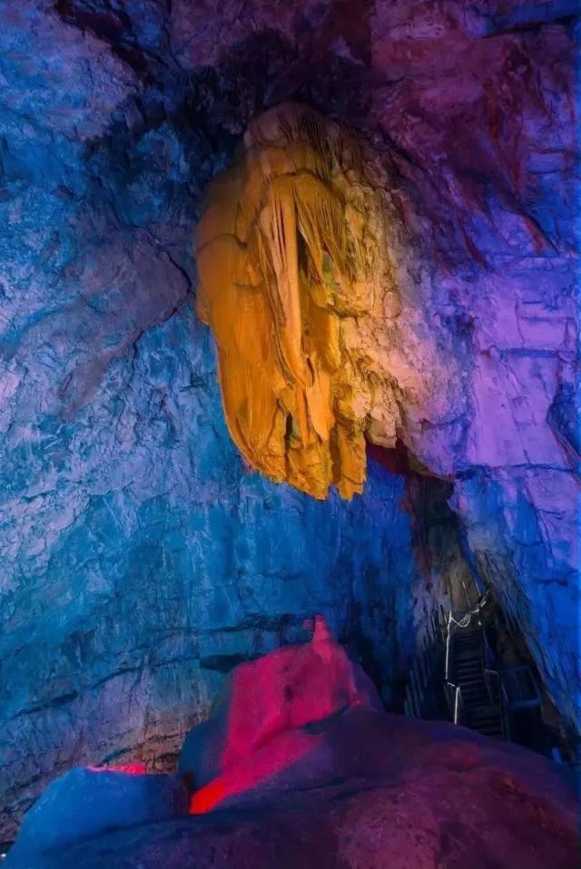 野外溶洞探险？安全重于好奇