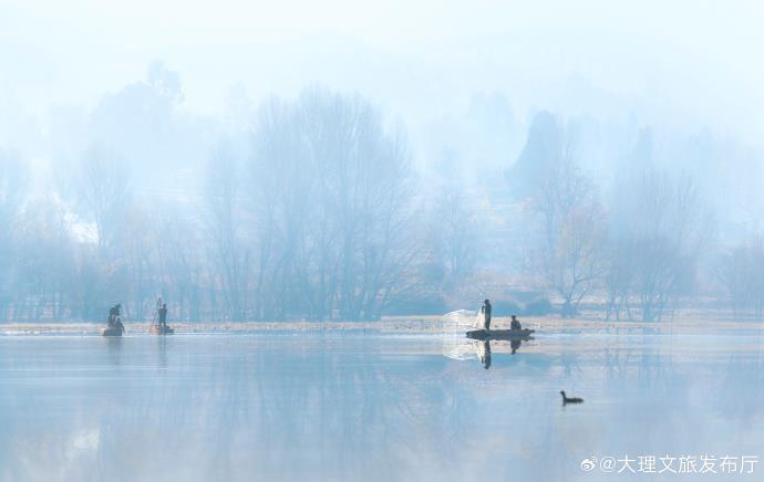 演员“打鸟”获官方认可 多地文旅喊话“‘打鸟’来我家!” 演员“打鸟”获官方认可 多地文旅喊话“‘打鸟’来我家!”