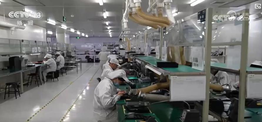 生产出口双增长!我国电子信息制造业创新升级 增长强劲 生产出口双增长!我国电子信息制造业创新升级 增长强劲