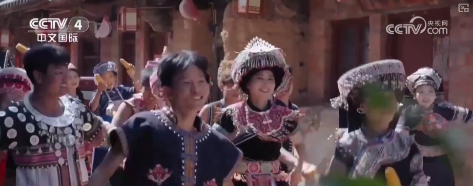 回暖、复苏、多元……多个“关键词+数据”透视消费市场需求加速释放 回暖、复苏、多元……多个“关键词+数据”透视消费市场需求加速释放