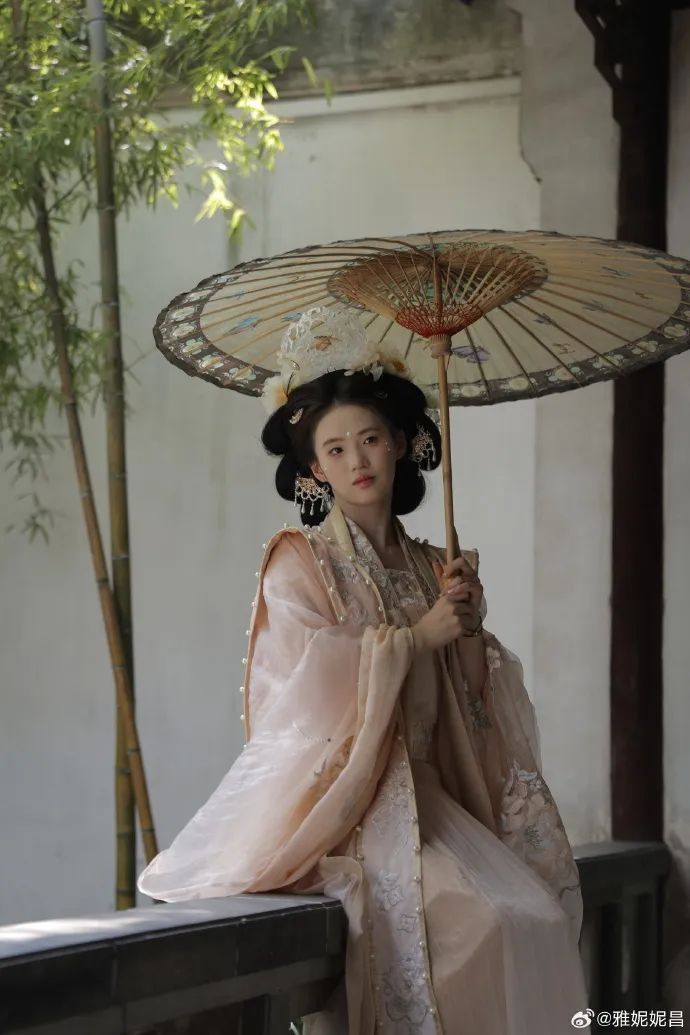又一次“神仙打架”！19岁上海小囡突传喜讯，一路走来太不容易