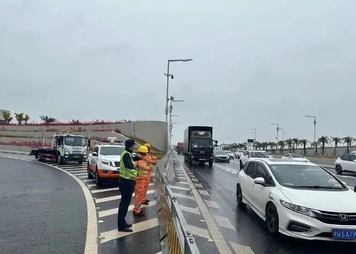 返程高峰来了!假期最后一天广东阴雨持续,升温要等到…… 返程高峰来了!假期最后一天广东阴雨持续,升温要等到……