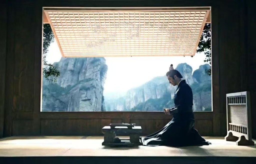 大批机器人涌入景区：登山神器、引流“社牛”，还要打造IP