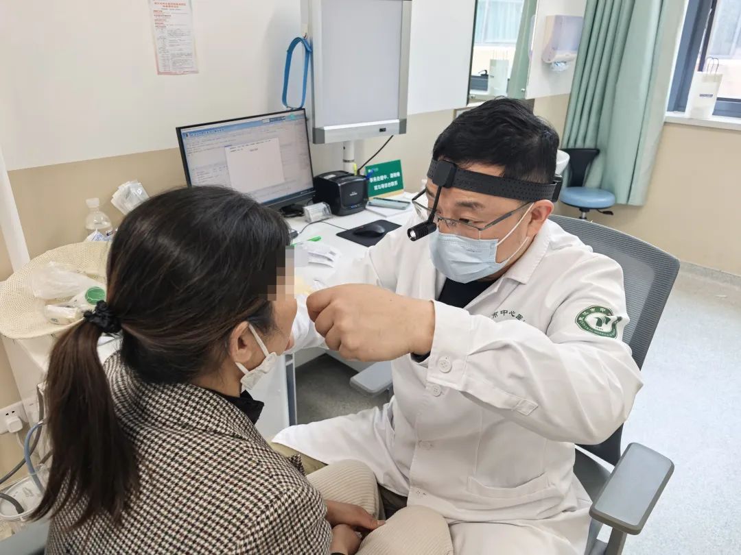 症状像感冒却更磨人，一年都治不断根！近期多发、不要硬扛