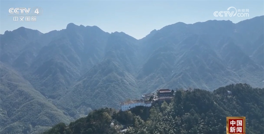 清明假期文旅融合“春”意盎然“新”意浓 消费市场活力足人气旺 清明假期文旅融合“春”意盎然“新”意浓 消费市场活力足人气旺