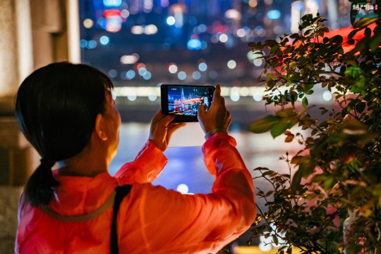 你是不是915万分之一?重庆文旅2025清明假期交出亮眼“成绩单” 你是不是915万分之一?重庆文旅2025清明假期交出亮眼“成绩单”