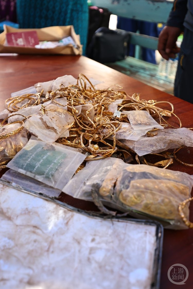 全部上交！重庆蓝天救援队在缅甸曼德勒发现20公斤黄金