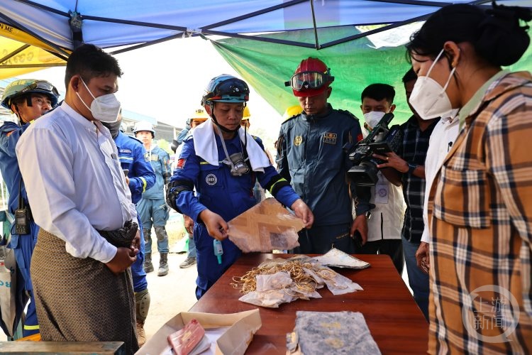 全部上交！重庆蓝天救援队在缅甸曼德勒发现20公斤黄金