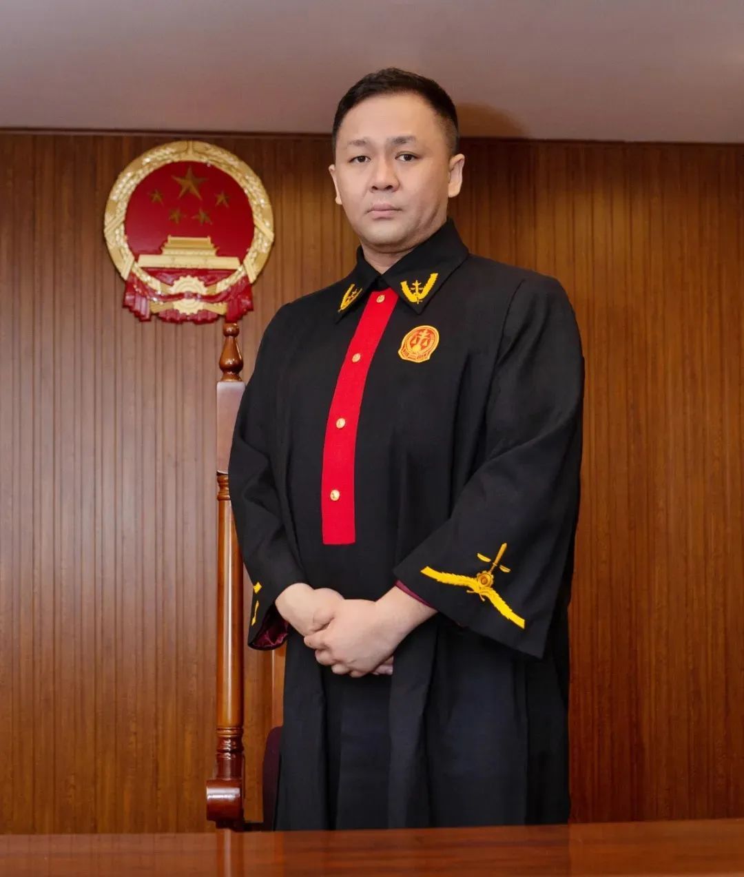 丁锐，突发心梗去世