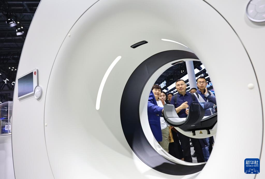 中国国际医疗器械博览会在沪开幕