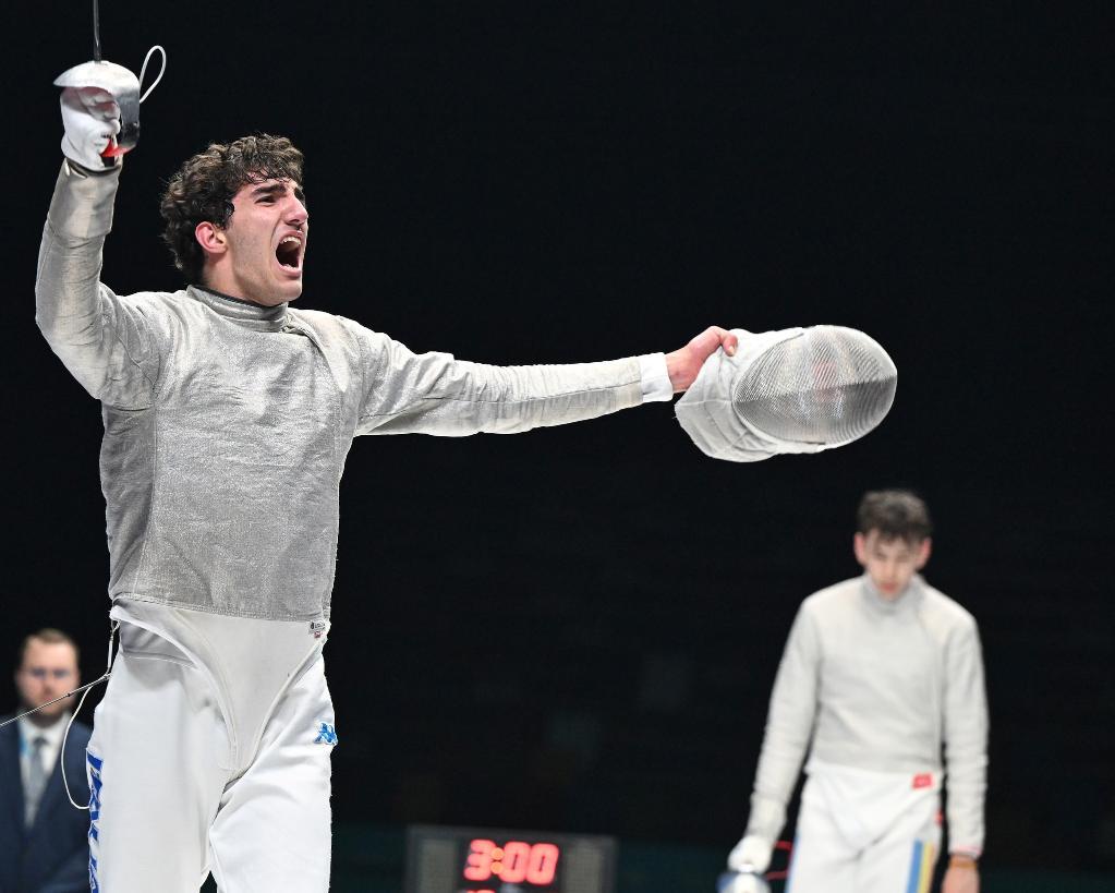 潘其妙击剑世青赛摘铜 潘其妙击剑世青赛摘铜