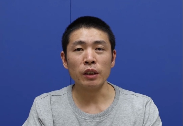 “85后”国企原董事长：花近百万买的宝马车不敢开