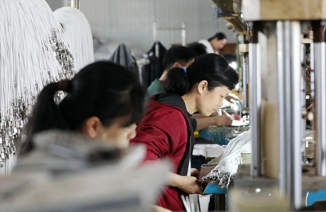 特朗普推关税能让制造业回流？美国一线企业主：这是致命幻觉