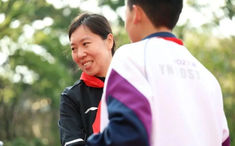 马龙在昆明爆冷输球？网友：我说滇池水位怎么上升了，原来是龙队放的水