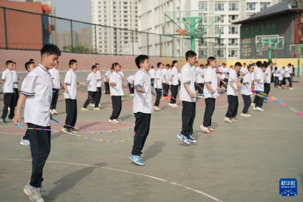 西安：“阳光课间”赋能学生身心健康