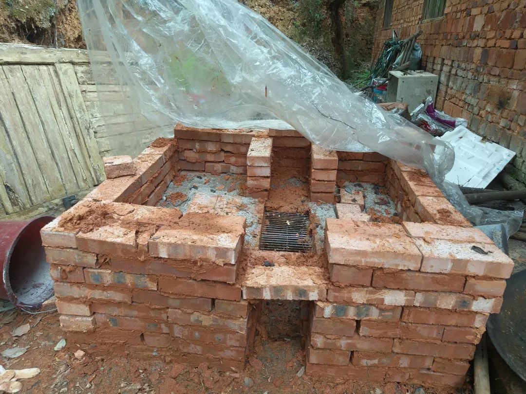 长沙00后小伙放弃城区合租房，每月1000元租农村院落：不影响上班，一口气签十年