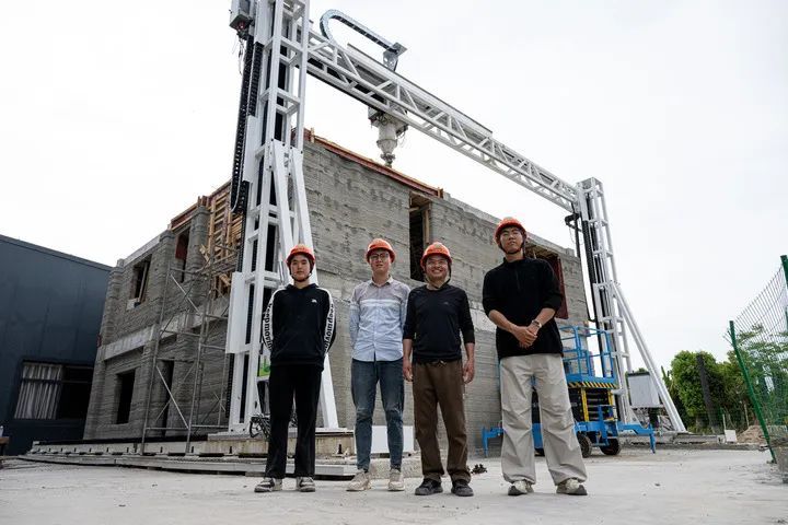 这所大学，“打印”出双层小楼！
