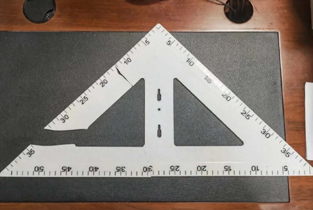 维持原判,有期徒刑5年!“老师用三角尺砸伤9岁女孩案”二审宣判 维持原判,有期徒刑5年!“老师用三角尺砸伤9岁女孩案”二审宣判