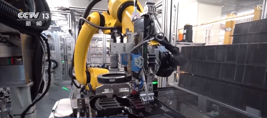 叠加政策支持与技术创新持续发力 中国制造业全球供应链地位难以替代