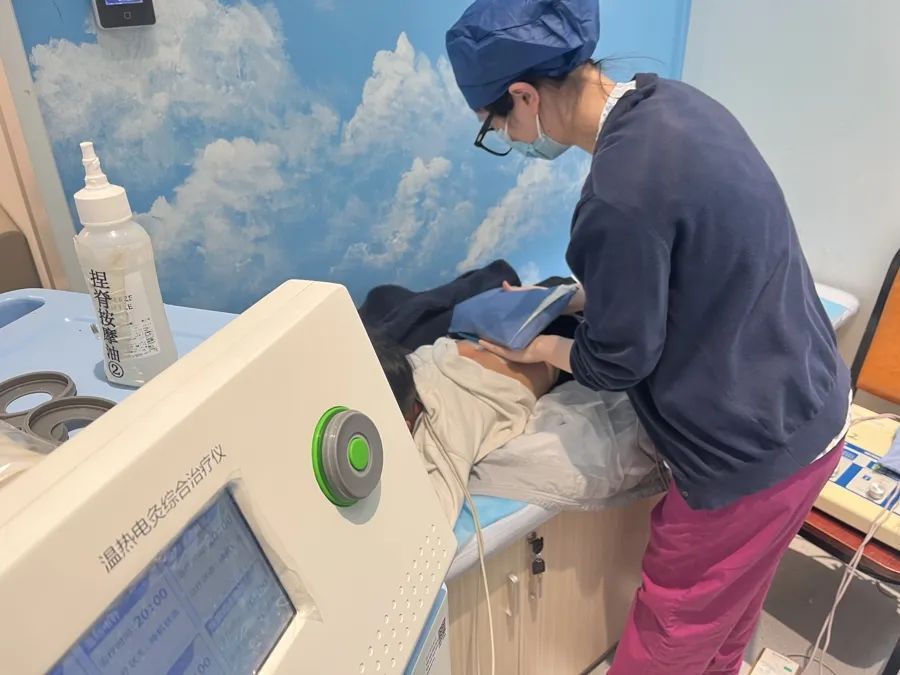 上海三甲医院，这个门诊突然火爆！有家长每周都来，还有人直接提要求，医生：压力很大