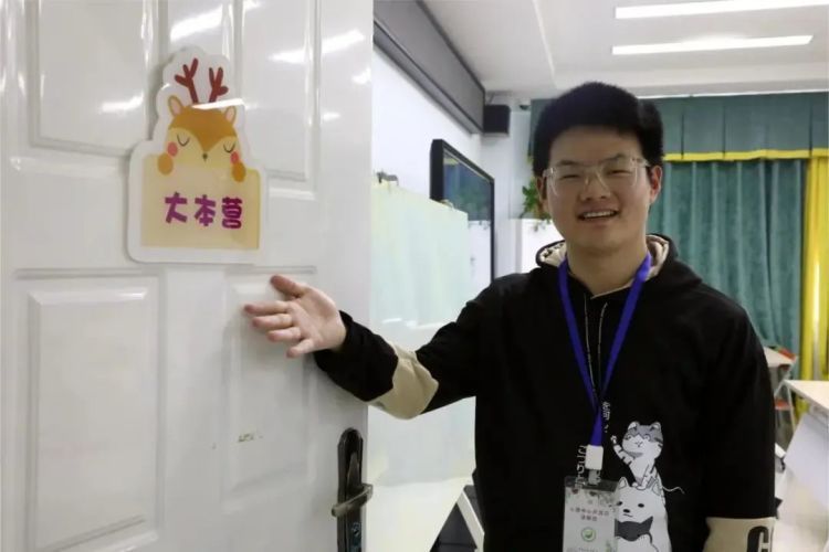 “挂了35.5个学分，我还有救吗……”