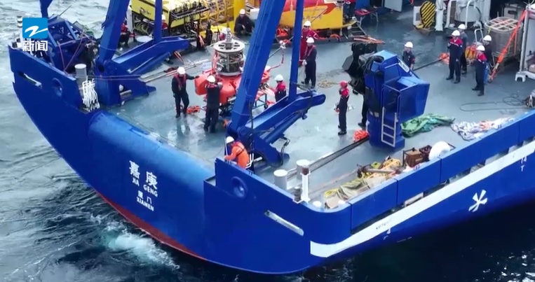 巨大突破!西湖大学研发的“仿生鱼”来了 巨大突破!西湖大学研发的“仿生鱼”来了