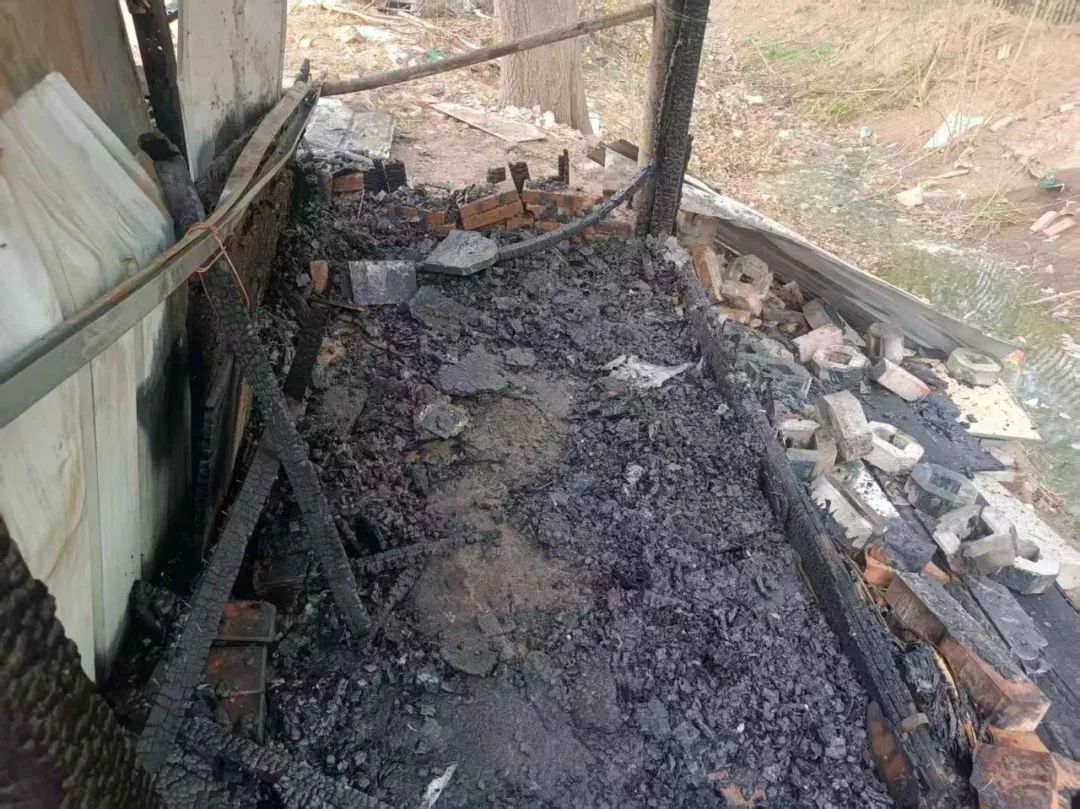 北京：小小烟头，引发火灾！