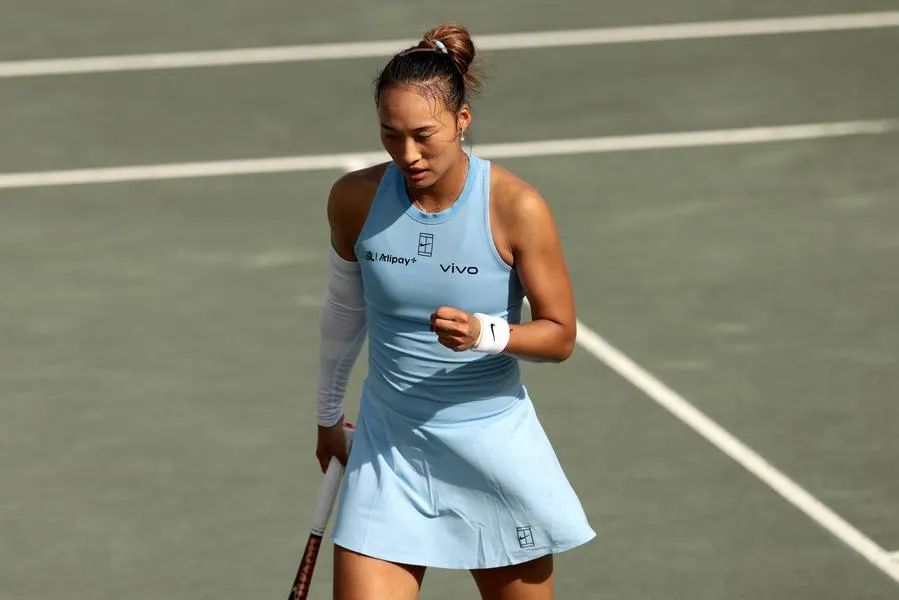 郑钦文回应退出斯图加特赛：很遗憾，我的身体很疲惫，需要好好休息...